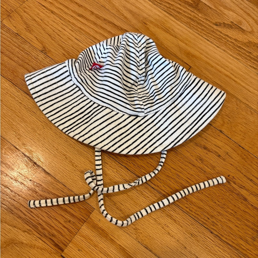 Zutano Baby Sun hat